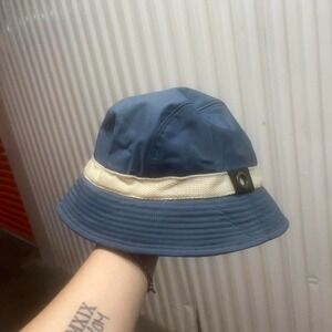 Vintage 90s gap‎ bucket hat